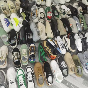 รองเท้าผู้ชายแบบบางทันสมัยรองเท้าวิ่งผ้าตาข่ายแฟชั่นแบบใหม่ - Product Image 2