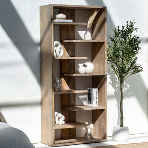 Estantería de madera de estilo bohemio con diseño de arco de media luna, secciones de exhibición escalonadas y base de cajón Ideal para decoración curada - Product Image 1