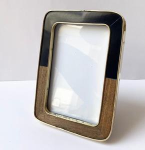 กรอบรูปทำจากไม้และทองเหลืองทำด้วยมือดีไซน์ทันสมัยผู้ผลิตในราคาที่น่าสนใจ - Product Image 6