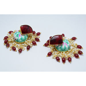 Pendientes de aro largos de latón hechos a mano con acabado mate dorado tradicional meenakari para fiestas, para niñas y mujeres - Product Image 2