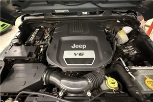 LISTO PARA CONDUCIR - JEEP WRANGLER SPORTT 2014 USADO CON VOLANTE A LA IZQUIERDA/DERECHA - Product Image 6