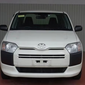 Toyota Succeed Wagon Van d'occasion 2018, conduite à droite, sièges en tissu, intérieur foncé, boîte automatique, sièges en cuir, à vendre - Product Image 6