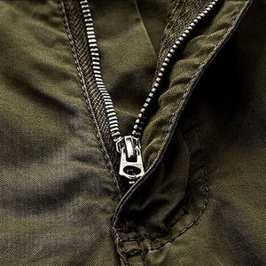 Pantalones cortos cargo Pantalones cortos casuales con múltiples bolsillos para hombres Precio al por mayor Pantalones cortos cargo de color verde POR INDUSTRIAS VIKY - Product Image 4