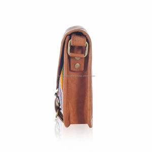 Sac bandoulière de qualité supérieure, design élégant à plusieurs poches, léger, durable, confortable pour les voyages, le travail, l'école et les sorties décontractées - Product Image 6