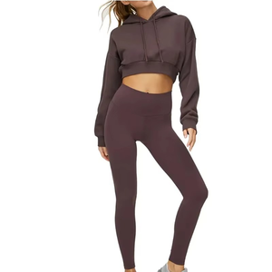 Conjunto Deportivo de Invierno con Capucha y Estampado, Fabricado en Pakistán, 100% Algodón, Transpirable, Ropa Casual para Mujer - Product Image 6