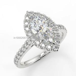 Designer Marquise Lab Grown Diamond Ring Fine Jewelry pour les vêtements de mariée de fiançailles - Product Image 1