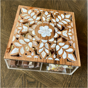 Elegant Vintage Wood Mother of Pearl Chocolate <b>Boxes</b> with Acrylic Luxury Products Mother of Pearl <b>Candy</b> <b>Boxes</b> Arabian Holiday - Product Image 2