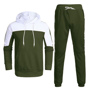 Survêtement écologique en tissu de polyester recyclé avec veste à demi-fermeture éclair et joggers assortis - Product Image 3