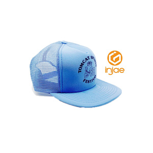 Sombreros de Vietnam de Bajo MOQ, sombreros de camionero con logotipo bordado 2D personalizado de fábrica, 5 paneles, gorras ajustables traseras de malla transpirable de ala plana - Product Image 3
