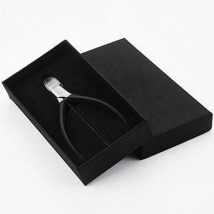 Pinza para uñas de cutícula de grado de salón Premium con fabricación de agarre cómodo en la instalación - Product Image 1