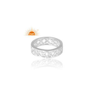 Nuevo diseño de tendencia, anillo de banda de Plata de Ley 925, joyería de diseño personalizado para mujer, regalo para ella. - Product Image 1