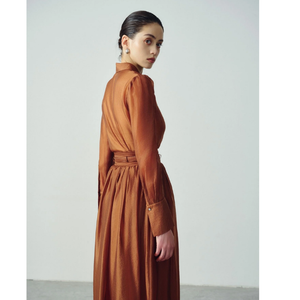 Blusa y camisa de mujer de calidad superior ESPERANZA CON VOLANTES TOPS 73% Cupro 27% Poliéster Ropa de mujer de moda hecha en Vietnam - Product Image 4