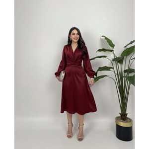 Robe trapèze en satin avec ceinture et taille naturelle 2052 - Product Image 1