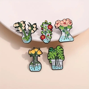 Thoughtful Postpartum Gifts for Mom: Practical & Personal Picks