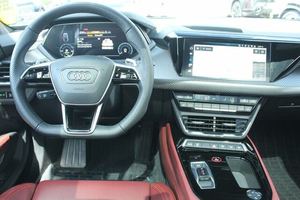 Gran Oferta: Audi E-Tron GT Prestige Quattro AWD 2022, Listo para Enviar - Product Image 2