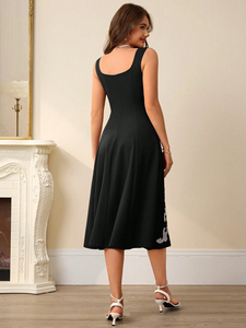 Vestido Maxi Negro Informal 100% Algodón Tejido con Bordado a Máquina, Lavable, Cuello en V Profundo, Manga Corta, Cintura Natural, con Bolsillos para Mujer - Product Image 2