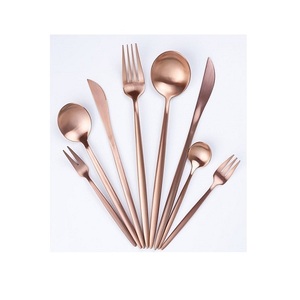 Ensemble de 8 couverts en acier inoxydable avec ensemble de couverts cuillère fourchette couteau de qualité supérieure pour la maison hôtel - Product Image 1