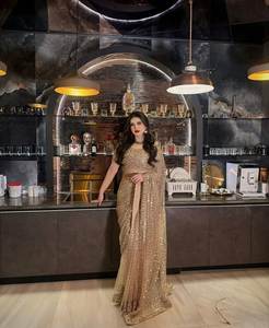 ชุดส่าหรีงานปักผ้าไหมสุดหรูสำหรับงานเลี้ยง คอลเลคชั่นขายส่ง พร้อมดีไซน์สุดอลังการสำหรับผู้ค้าปลีกและร้านค้าออนไลน์ - Product Image 2