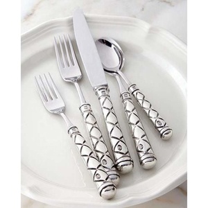 High Quality Stainless Steel Luxury Silver <b>Flatware</b> with Royal Design Handle Modern Look Cutlery for Home Restaurant Wedding - Product Image 1