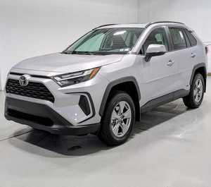 La Mejor Opción Económica 2025: Toyota RAV-4 Híbrido XLE AWD SUV, Motor Híbrido de 4 Cilindros y 2.5L Dynamic Force - Product Image 1