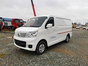 Camion <span class=keywords><strong>frigorifique</strong></span> de vente bon marché Box 4x2 Carry Freight Truck avec le <span class=keywords><strong>véhicule</strong></span> de marchandises de lumière de boîte - Product Image 3