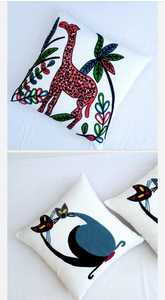 ปลอกหมอนอิงโซฟาขนสัตว์ดีไซน์แบบถักปลอกหมอนอิงสำหรับโซฟาดีไซน์รูปแพนด้า/แมวทำมือปลอกหมอนสำหรับขายส่งและส่งออก - Product Image 3