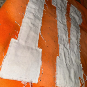 Streetwear d'hiver de haute qualité fabriqué sur mesure ourlet brut bord coupé patch de broderie thermique usé sweat à capuche court avec strass - Product Image 6