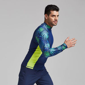 Léger respirant séchage rapide hommes Rash Guard plaine teint multicolore vêtements d'entraînement avec Service OEM disponible hommes Rash Guard - Product Image 1