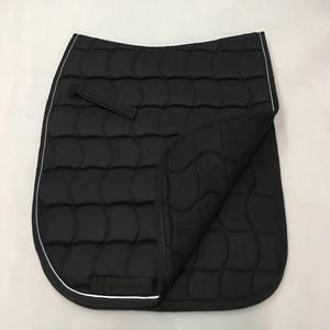 Almohadilla de sillín multiusos para caballo inglés, multicolor, cómoda, con forro polar transpirable, fabricada en India - Product Image 4