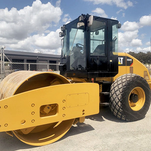 Rodillo de gato de servicio pesado para reparación y construcción de carreteras con sistema hidráulico eficiente y motor fuerte - Product Image 2