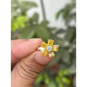 Bague Florale Romantique en Argent 925 avec Saphir Jaune, Or Rose et Rhodium, Pierres Précieuses Naturelles Incrustées, Bague de Fiançailles Éternité Tendance - Product Image 1