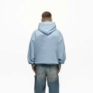 Sweat à capuche bleu surdimensionné confortable pour hommes et femmes avec coupe ample et tissu doux pour un usage quotidien - Product Image 2