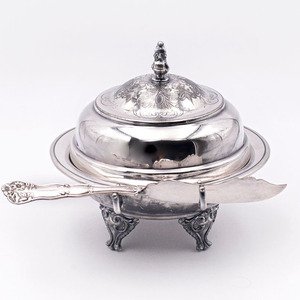 Plateau à beurre avec bordures distinctives, design minimaliste moderne, en acier inoxydable, emballé en carton pour le rangement en cuisine - Product Image 2