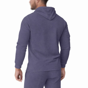 Ensemble de sweat-shirts en molleton pour homme sur mesure, ensembles de survêtement OEM et survêtement en gros, vêtements décontractés à étiquette privée pour les marques de streetwear B2B - Product Image 2