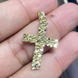 จี้รูปไม้กางเขนทรงเพชร ทองคำแท้ 10K สีเหลือง 2.4 กรัม - Product Image 3
