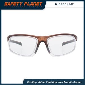 Gafas de sol ópticas de protección ocular rosa con lentes recetados intercambiables para mujer - Product Image 3