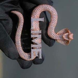 Pendentif personnalisé VVS Hiphop Iced Out Buss Down Snake name 925 Sterling or rose 3D Spécial Moissanite diamant Pendentif - Product Image 3