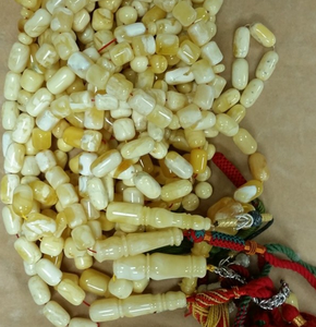 Rosarios Religiosos de Ámbar Natural con Baño de Oro de 14K en Forma de Bola - Regalo - Product Image 1