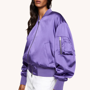 Chaqueta universitaria de satén hecha a medida para mujer, traje de manga completa con forro de nailon, ropa de sublimación hecha en Pakistán - Product Image 3