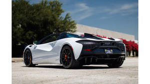 Coche usado de segunda mano con certificación LHD/RHD McLaren Artura Spider RWD 2025 - Product Image 3