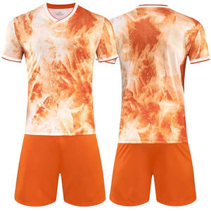 Conjuntos de camisetas de fútbol unisex para adultos con logotipo personalizado, nombres de equipos personalizables, números, 100% de poliéster, transpirable, de secado rápido, manga corta - Product Image 4