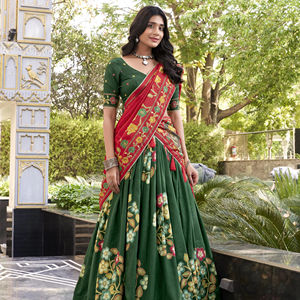 Juego de Lehenga de seda Tasar con estampado elegante con trabajo de lámina y lienzo Gotta Patti Dupatta Can Stitch para exportación B2B al por mayor - Product Image 1