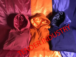 Tendre Industry Pullover Hooded Winter Wear pour hommes et femmes Vêtements personnalisés avec logo à motif solide de sublimation respirante - Product Image 5