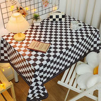 Nappe en PVC Imprimée Personnalisée Imperméable Bleue à Motifs Floraux, Lavable, Fabricant OEM pour Table de Bureau, Table à Manger, Décoration Intérieure