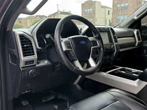 USADO, Volante a la Izquierda/Derecha, 2018, FORD F-250 SUPER DUTY LARIAT CREW CAB 4WD - Product Image 3