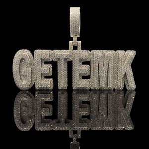 Pendentif unisexe en acier inoxydable personnalisé, style urbain, diamant glacé, hip-hop - Product Image 1