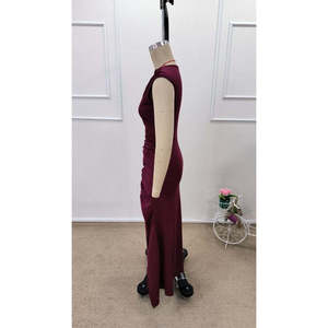 Vestido Largo Elegante de Mujer con Hombros Descubiertos y Abertura Lateral de Jane - Vestido Maxi Ajustado sin Mangas para Fiestas Nocturnas - Product Image 5
