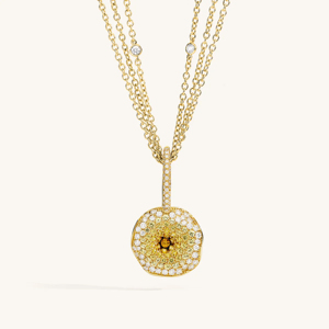 Collar con Colgante de Diamantes Amarillos y Blancos de Lujo en Oro de 18K - Product Image 1