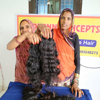 Extensions de cheveux humains Remy indiens noirs ondulés 100 % non traités, alignés sur les cuticules, double trame machine, Loose Deep, vente en gros