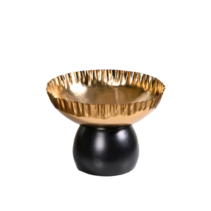Décoration d'intérieur de luxe de créateur Bol en métal doré Bordure texturée Base noire mate Centres de table modernes pour les fêtes Magnifiquement fini - Product Image 4